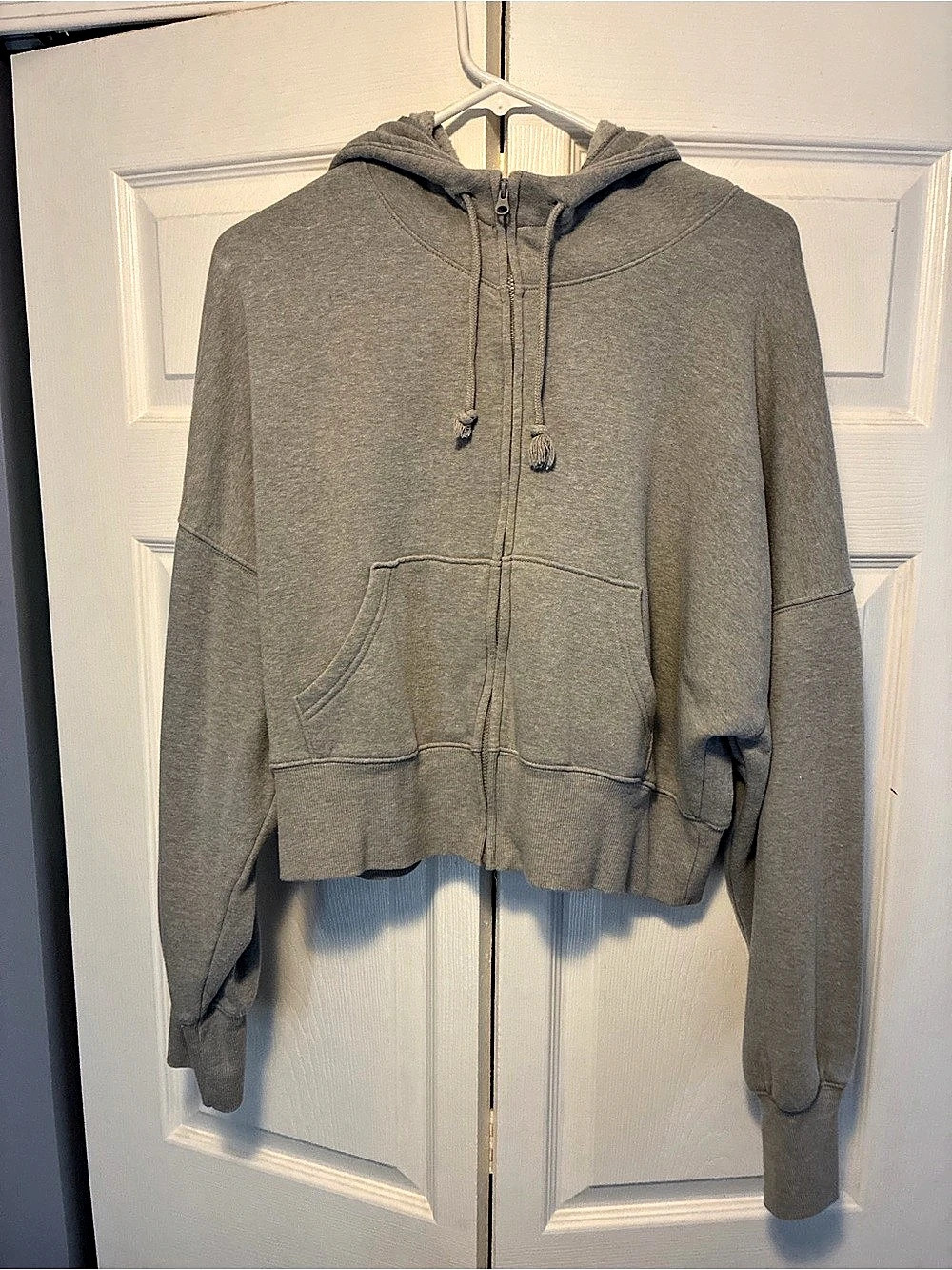 Wild Fable Cropped Full Zip Hoodie in G